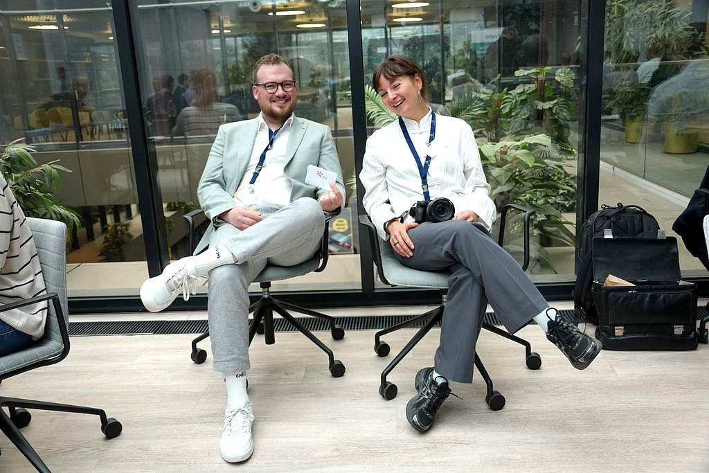 Die Geschäftsstelle vor Ort: Mirco Beyer und Elena Böhringer
